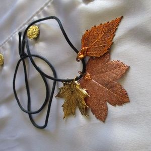 REAL LEAF NECKLACE, Unique and Gorgeous! NWT